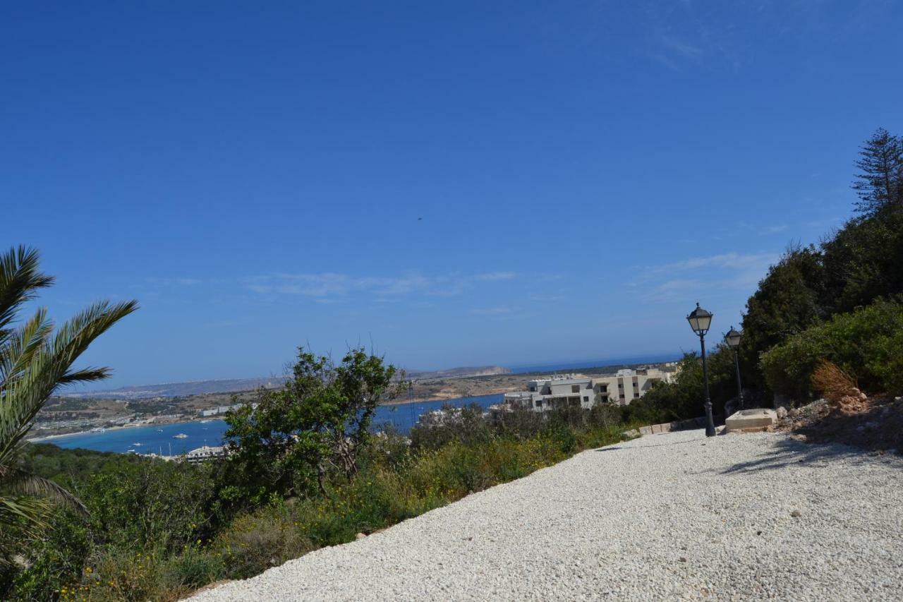 Mellieha Town Centre Bright & Spacious 3 Bedroom Apartment Luaran gambar
